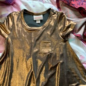 Size 2 girls metallic scarlet In the elegant collection